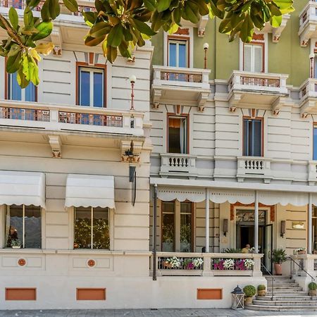Hotel Rooms Lago Maggiore 베르바니아 외부 사진